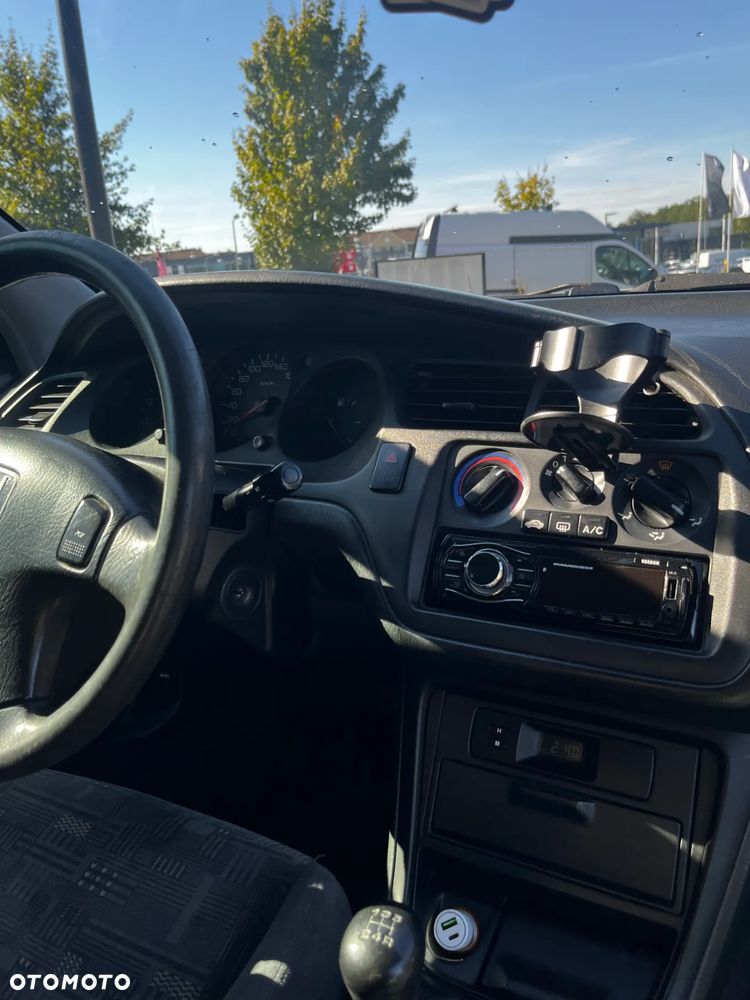 Honda Accord 1.8i S - 31