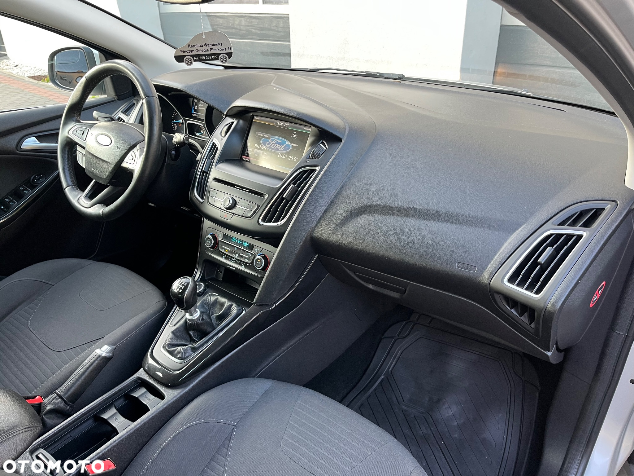 Ford Focus 1.0 EcoBoost Hybrid TITANIUM X - 13