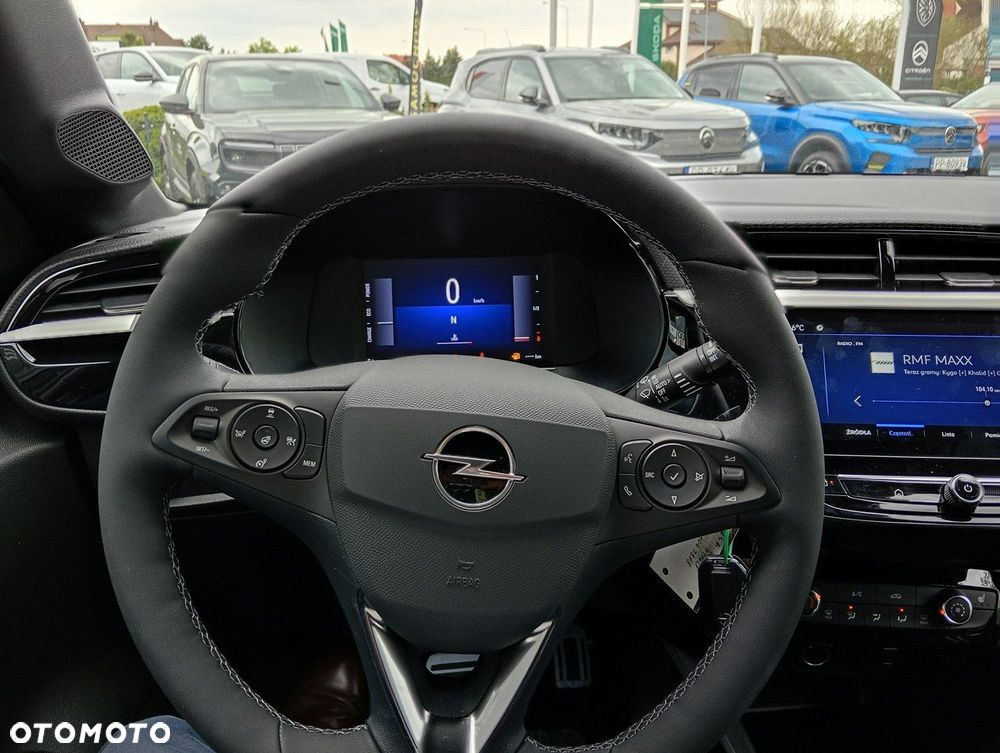 Opel Corsa - 20