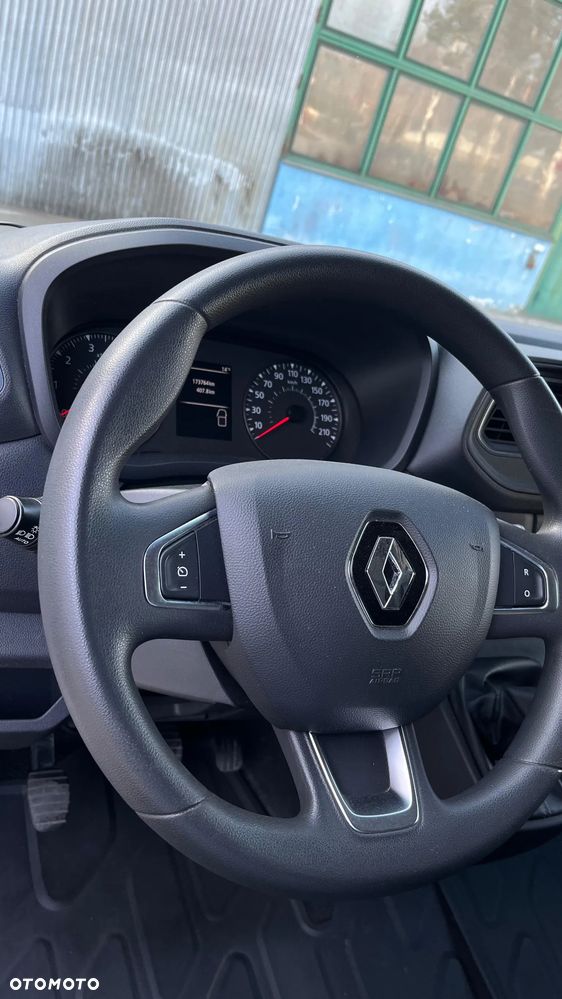 Renault Master - 15