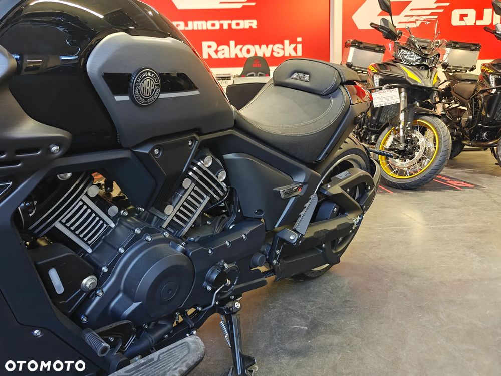 Morbidelli C1002V - 2