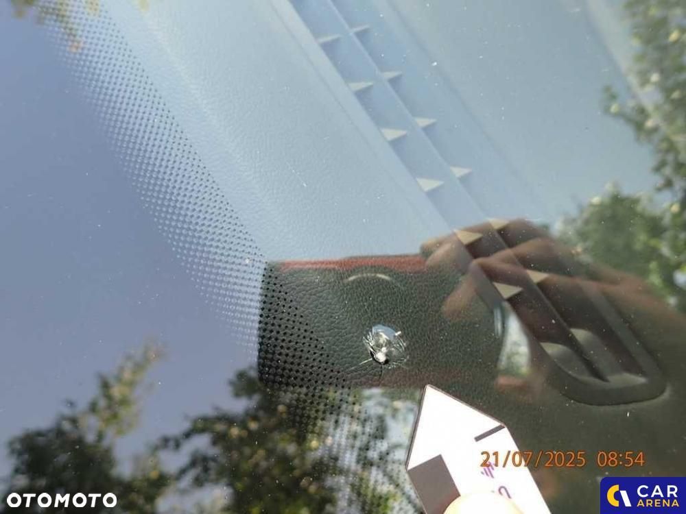 Volkswagen Golf - 33