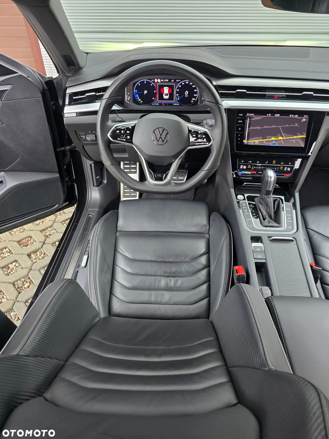 Volkswagen Arteon 2.0 TDI 4Motion R-Line DSG - 32