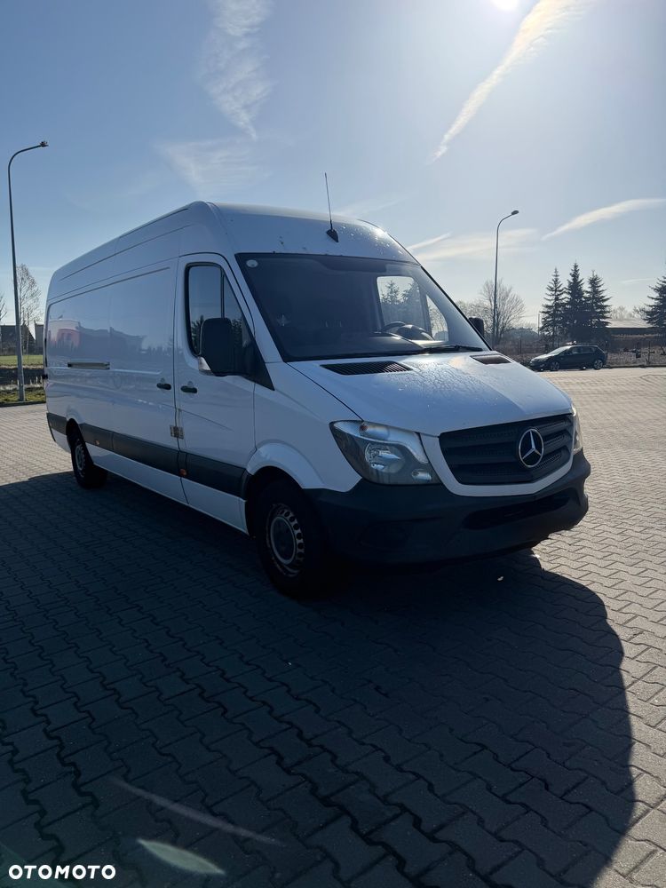 Mercedes-Benz Sprinter - 6