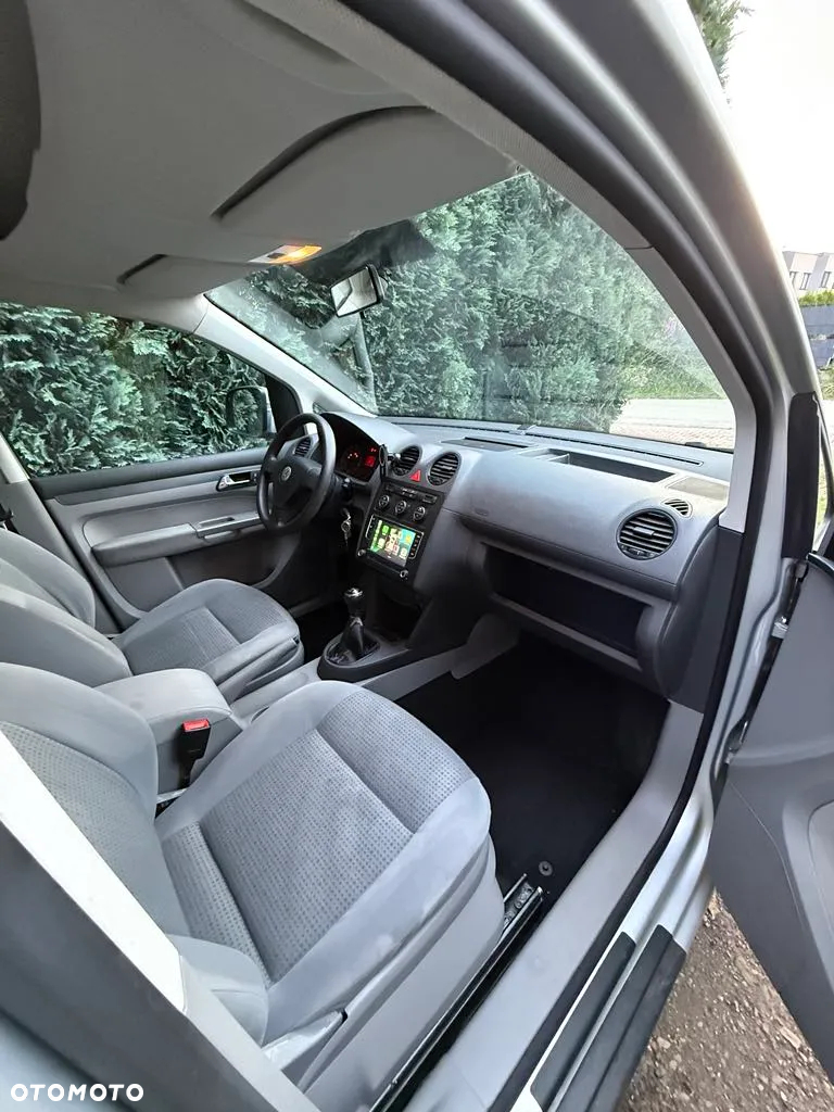Volkswagen Caddy Maxi 1.6 Life - 20