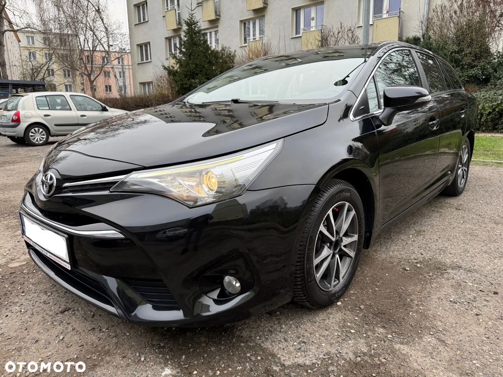 Toyota Avensis 2.0 Multidrive S Executive - 1