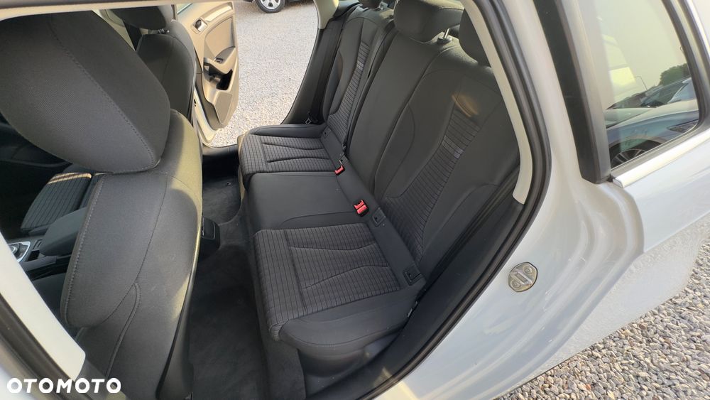 Audi A3 Sportback 2.0 TDI (clean diesel) S line Sportpaket - 38