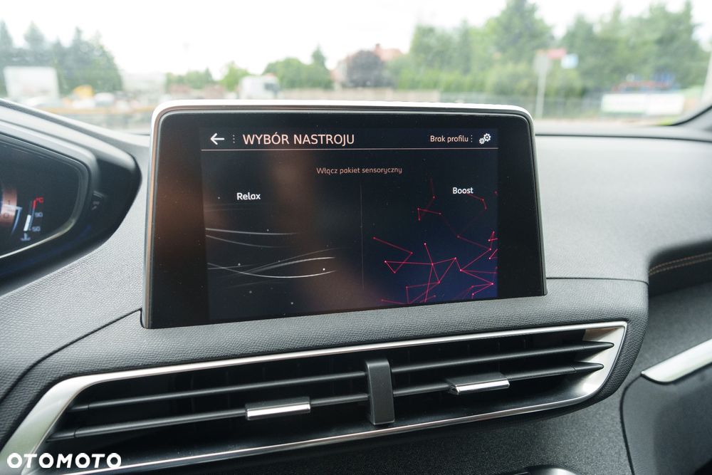 Peugeot 3008 THP 165 EAT6 Stop & Start Allure - 26