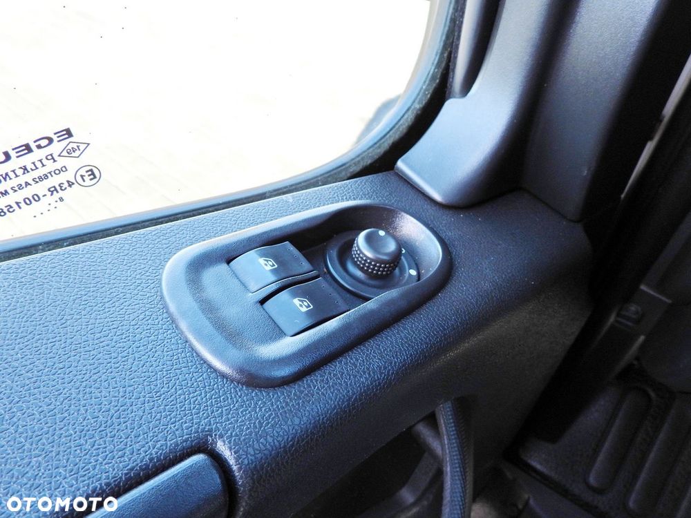 Renault MASTER WYWROTKA TEMPOMAT BLIŹNIACZE KOŁA KLIMATYZACJA  145KM - 38