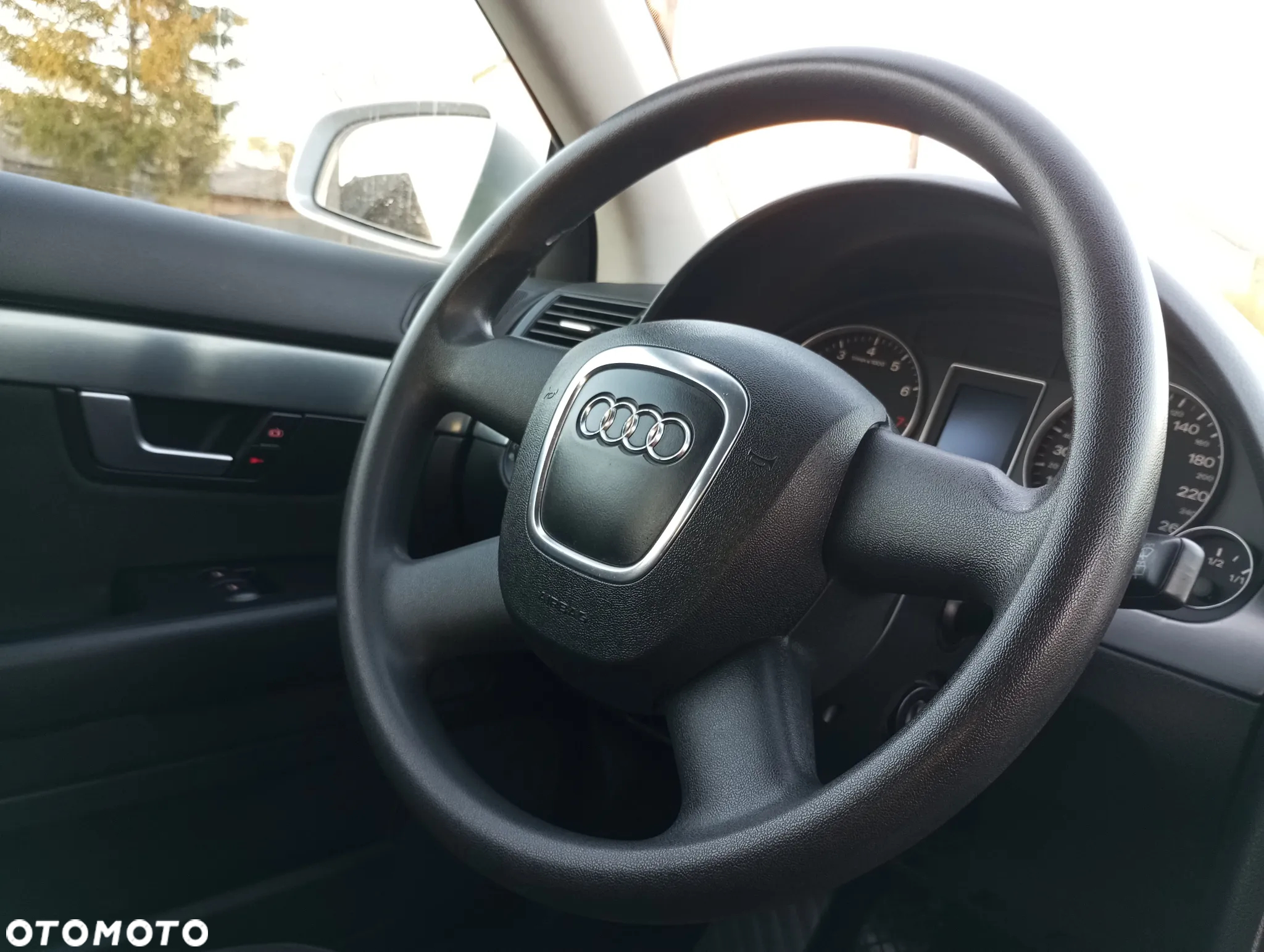 Audi A4 Avant 1.6 - 16