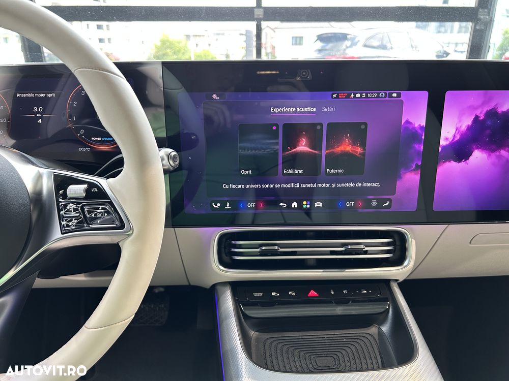 Mercedes-Benz CLA 220 - 18