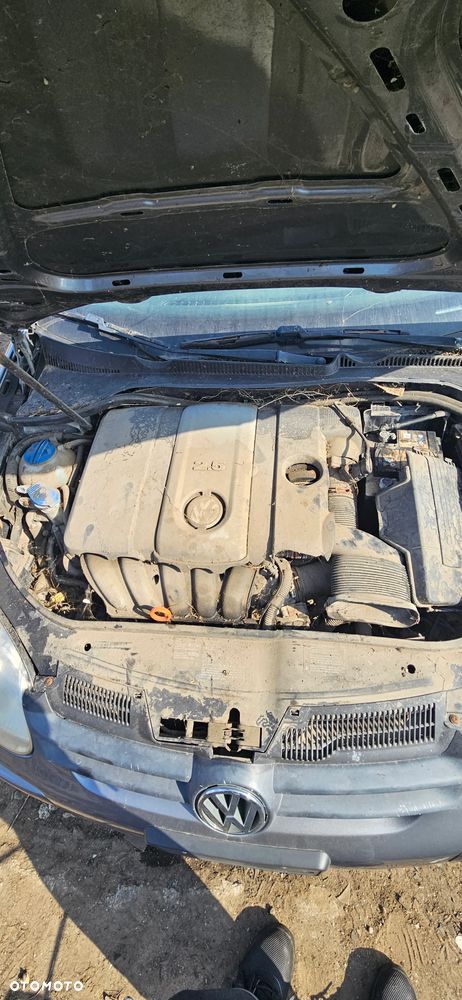 Volkswagen Golf V Rabbit 2.5B 2007r - 4