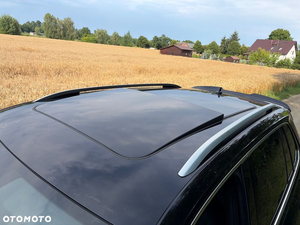 Volkswagen Tiguan 2.0 TDI SCR DSG R-Line - 11