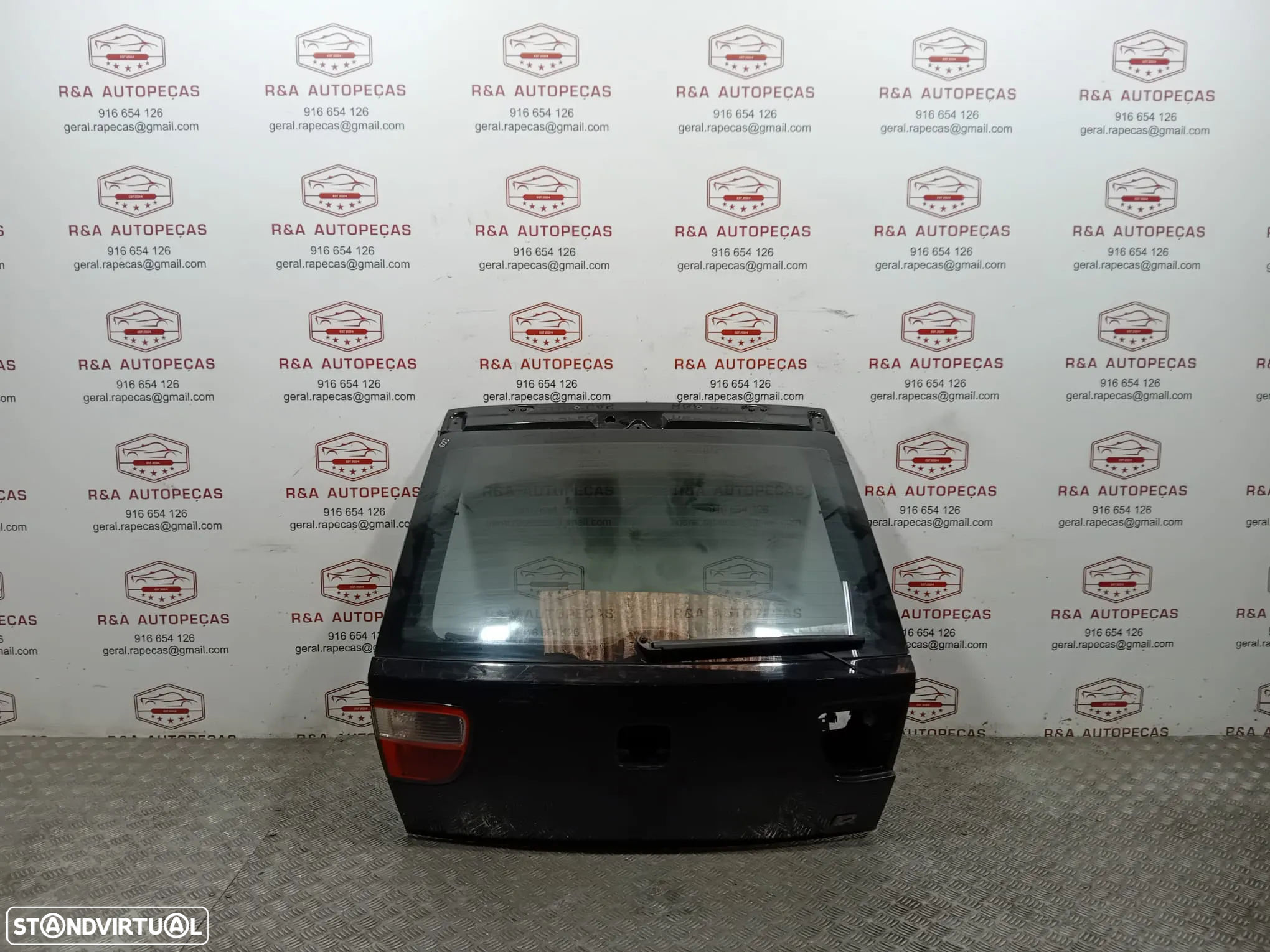 Tampa Porta Mala Seat Leon 1M Original - 2