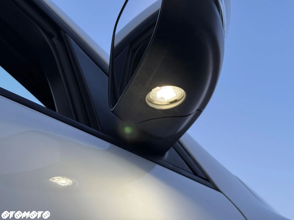 Ford Kuga 2.0 EcoBlue 4x4 ST-LINE - 13