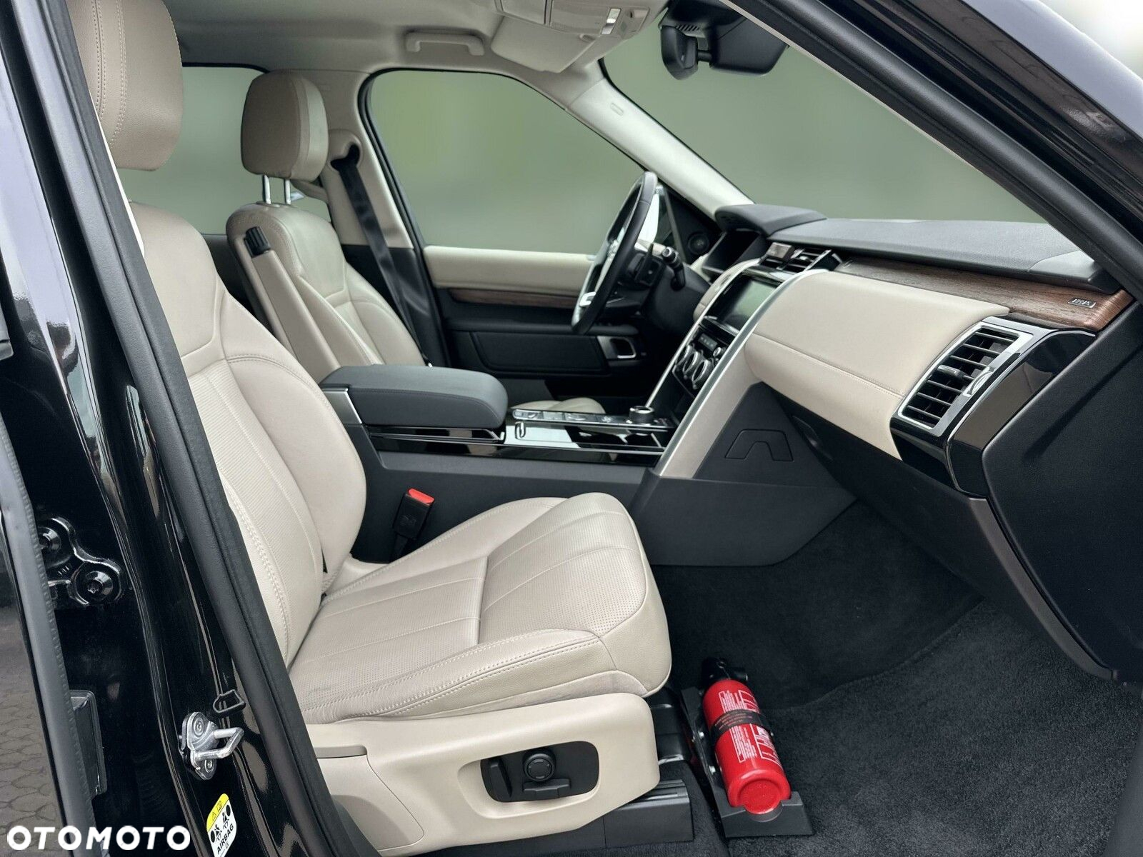 Land Rover Discovery - 12
