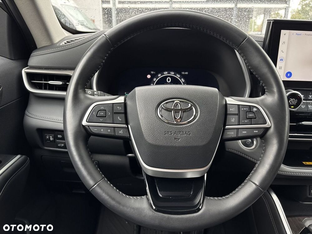 Toyota Highlander - 12