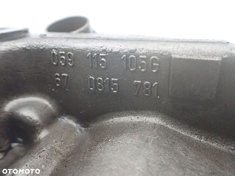 POMPA OLEJU AUDI A6 C5 2.5 059115105G - 8