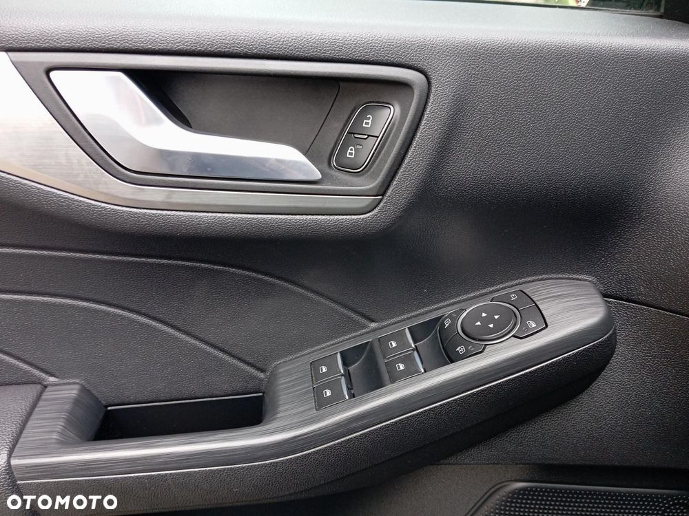 Ford Kuga 1.5 EcoBoost FWD Titanium - 22