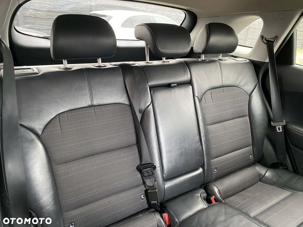 Kia Niro 1.6 GDI Hybrid L - 14