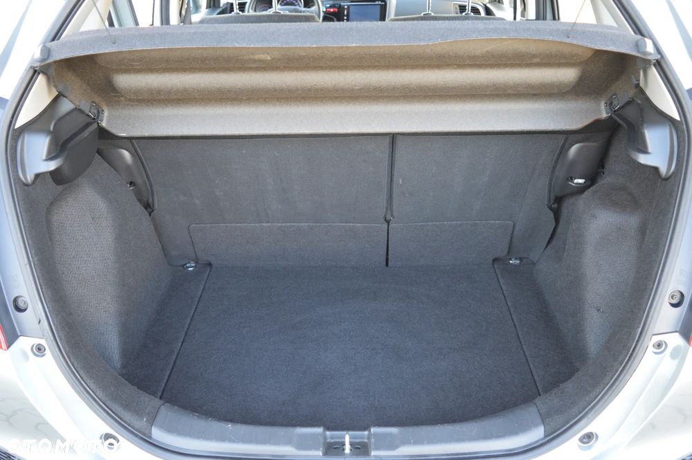 Honda Jazz 1.3 i-VTEC Comfort - 23