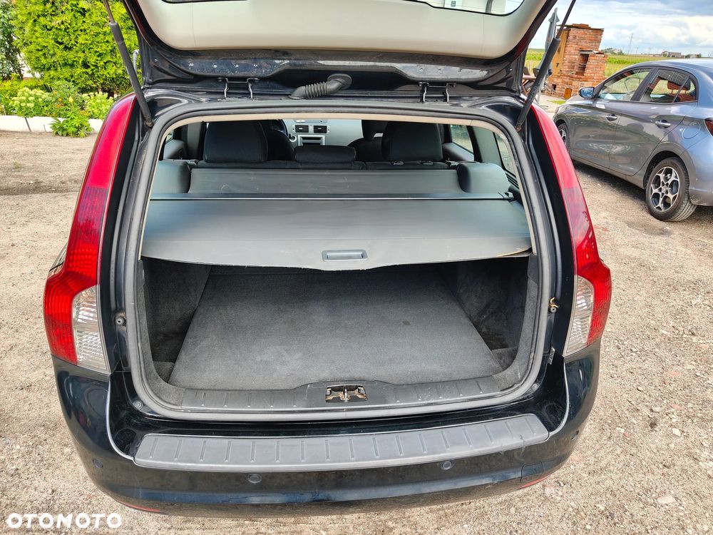 Volvo V50 2.0D - 9