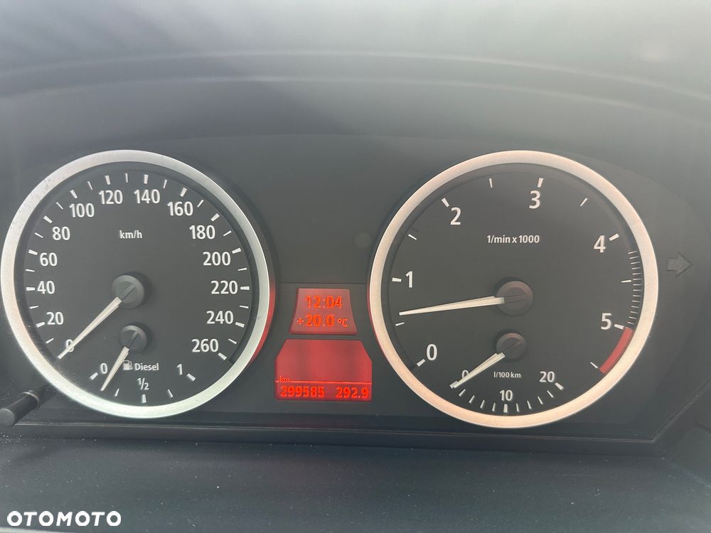 BMW Seria 5 530d - 16