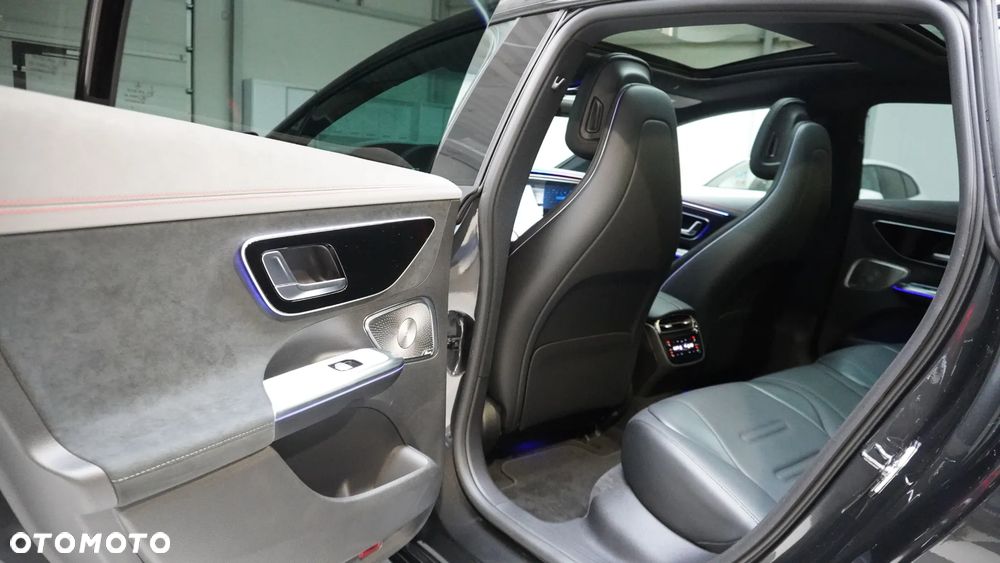 Mercedes-Benz EQE AMG 43 90.5kWh 4-Matic - 10