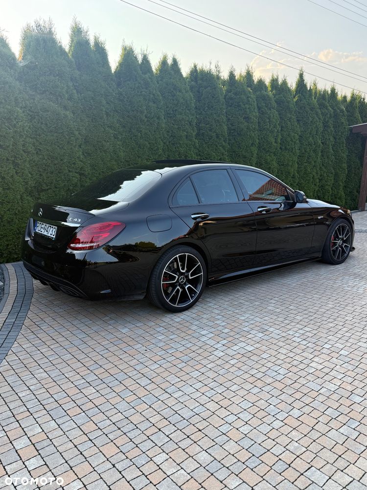 Mercedes-Benz Klasa C AMG 43 4-Matic - 12