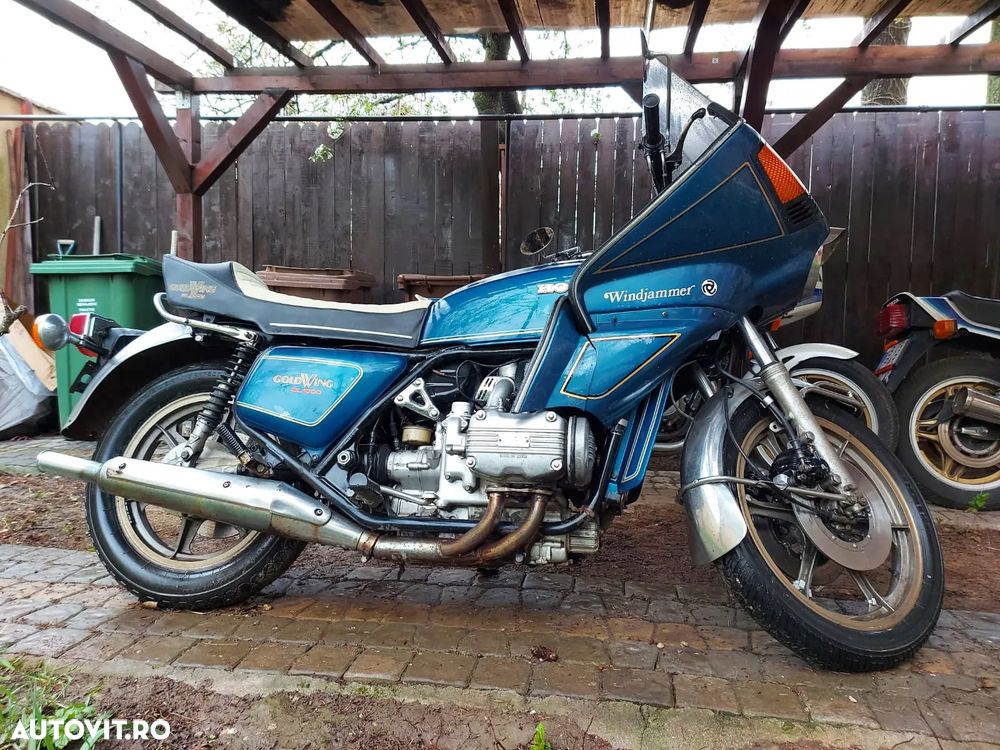 Honda GL 1000 Gold Wing - 1