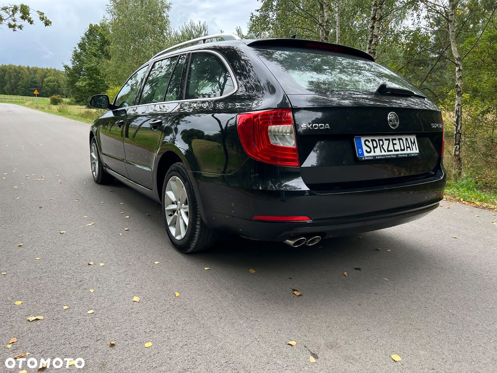 Skoda Superb 2.0 TDI Business - 10