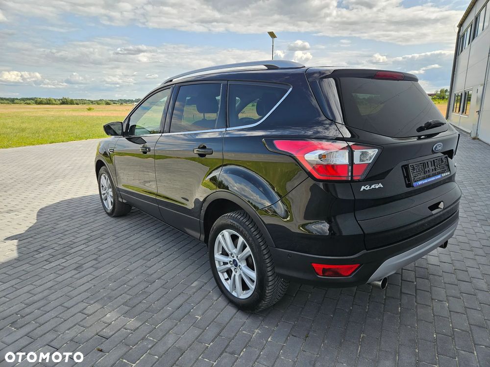 Ford Kuga 1.5 EcoBoost 2x4 Cool & Connect - 4