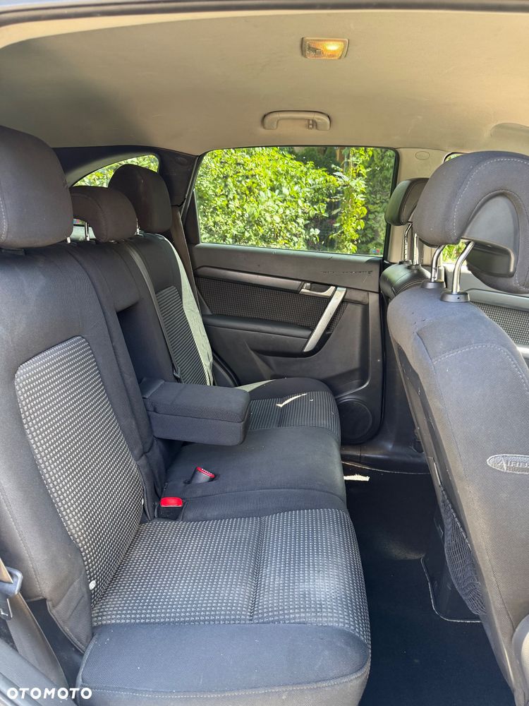 Chevrolet Captiva 2.0 2WD 5 Sitzer LS - 10