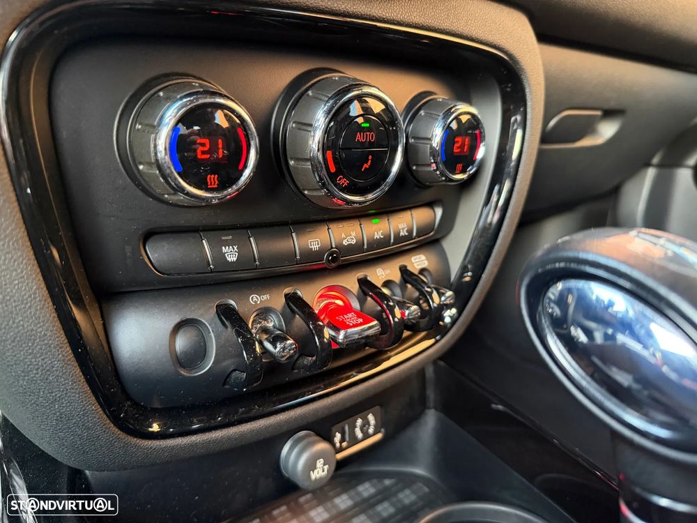 MINI Clubman John Cooper Works ALL4 Auto Desp. - 29