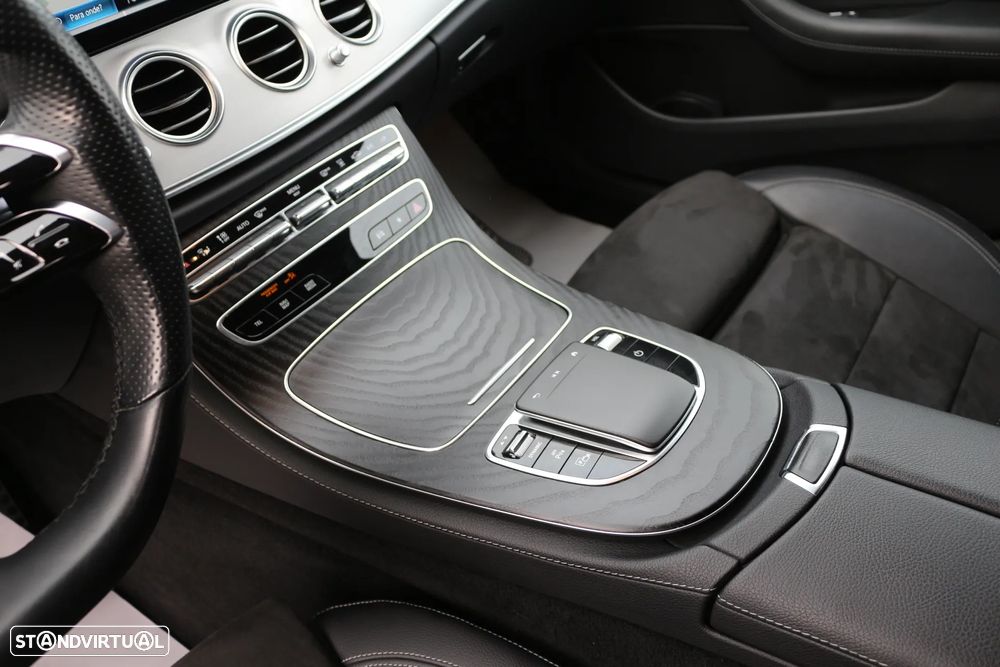 Mercedes-Benz E 300 de AMG Line - 18