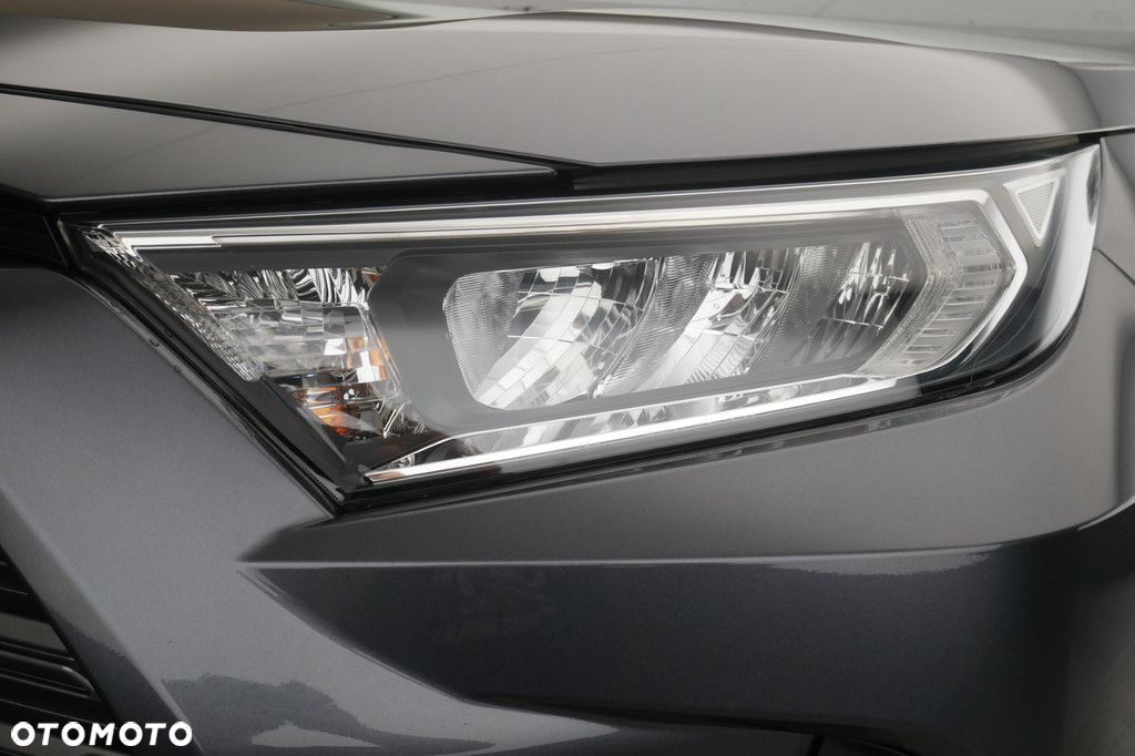 Toyota RAV4 - 13