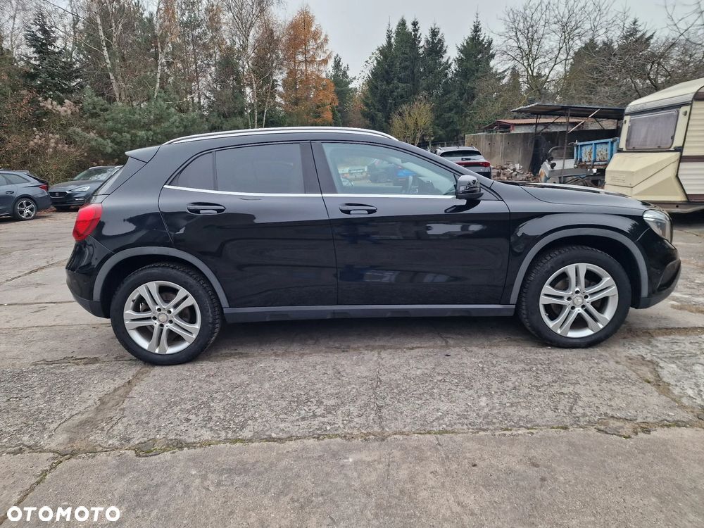 Mercedes-Benz GLA 200 UrbanStyle Edition - 7