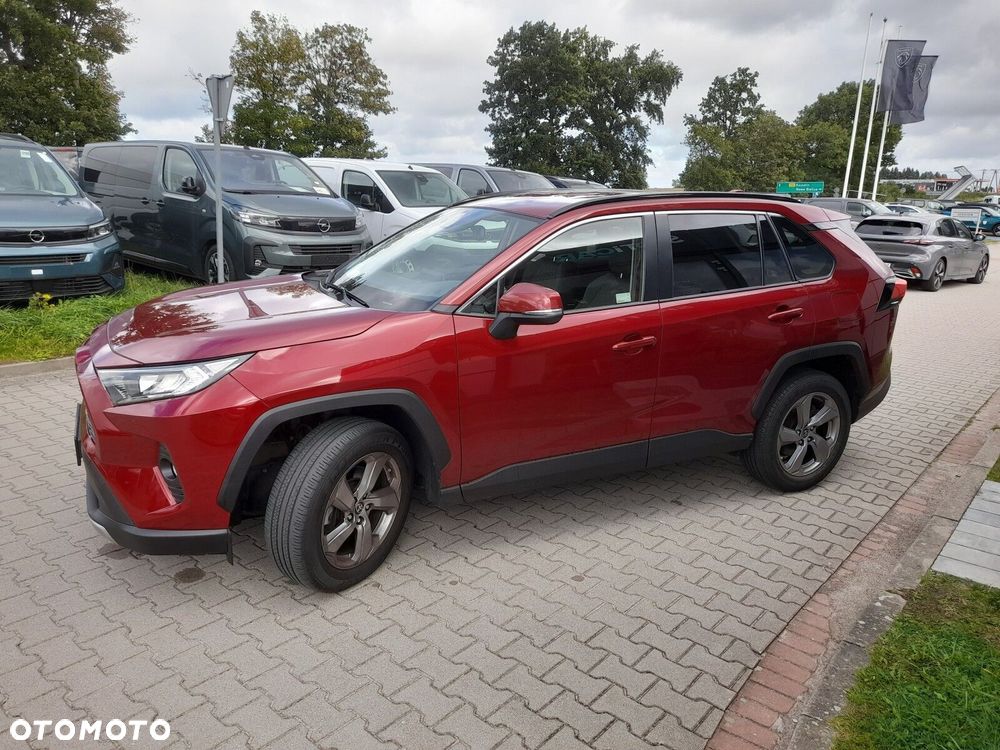 Toyota RAV4 - 8