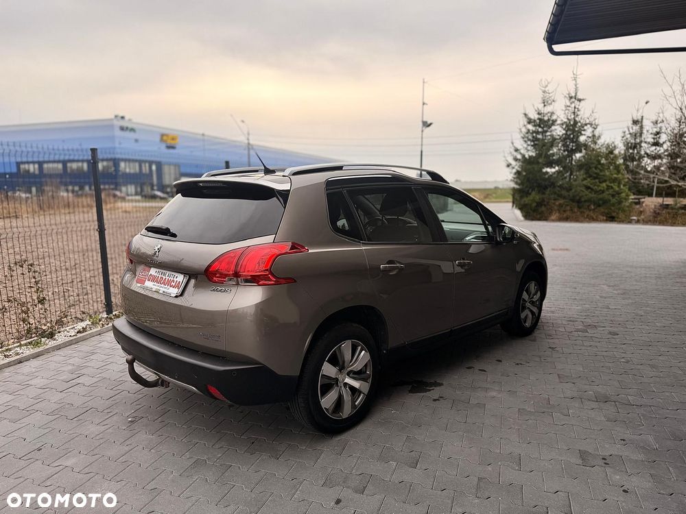 Peugeot 2008 1.2 Pure Tech Access - 24