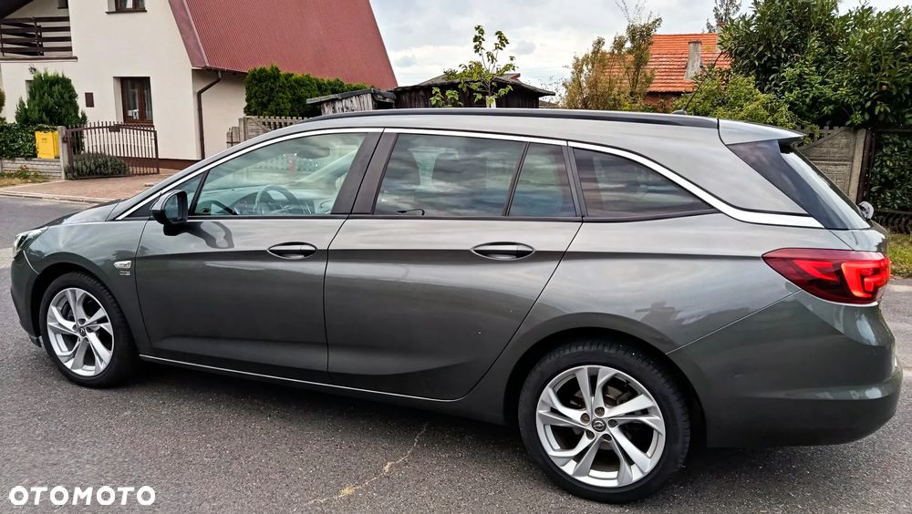 Opel Astra 1.4 Turbo 120 Jahre - 19