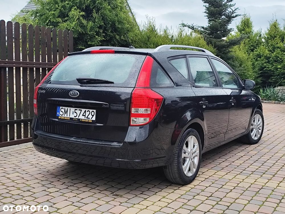 Kia Ceed 1.6 CVVT ISG Vision - 19