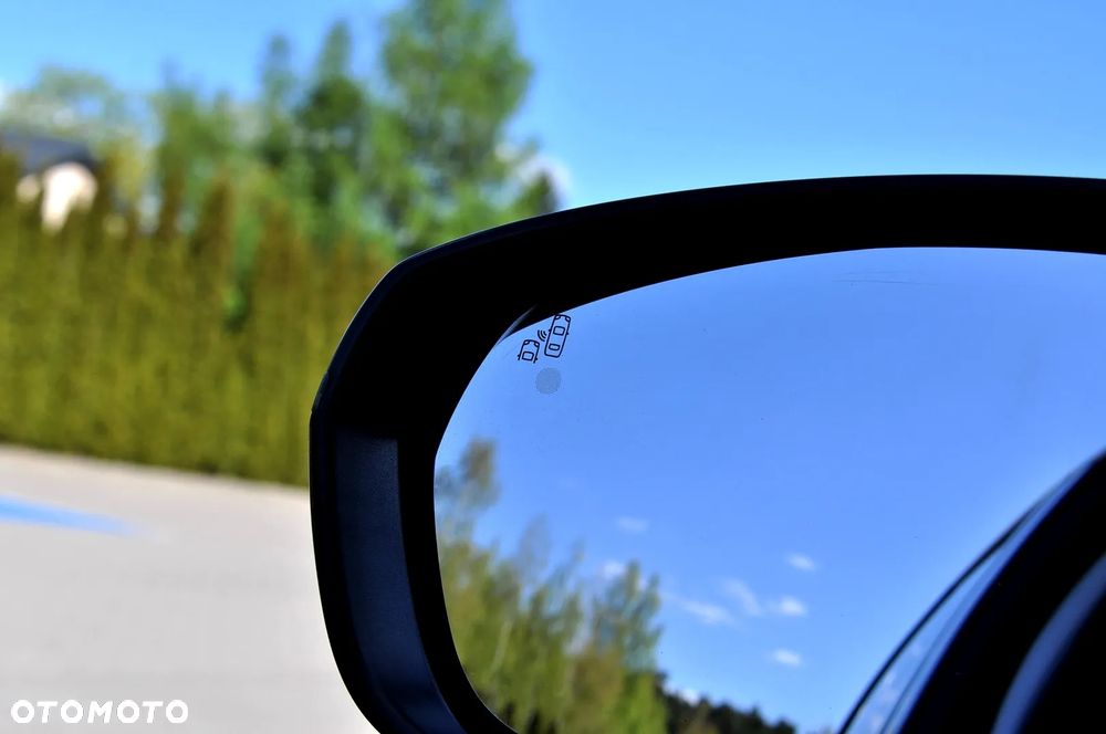 Peugeot 3008 1.2 PureTech Allure S&S EAT8 - 39