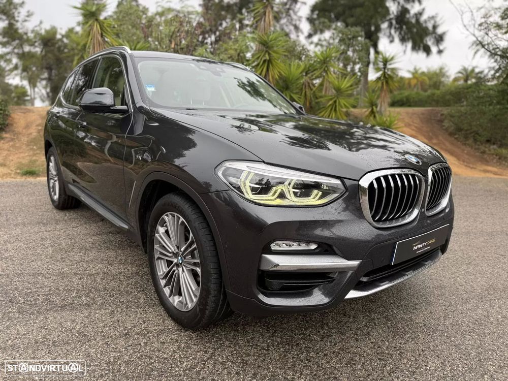 BMW X3 20 d xDrive Line Luxury - 3