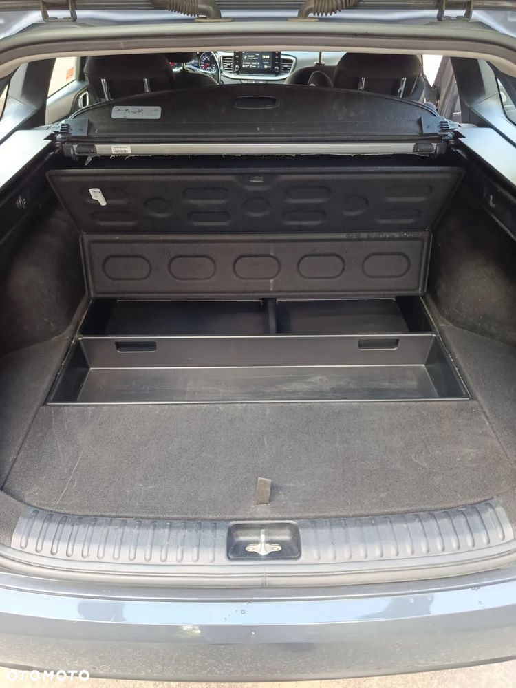 Kia Ceed 1.6 CRDi SCR L Business Line - 20