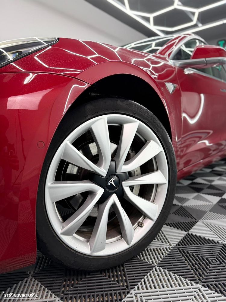 Tesla Model 3 Standard RWD - 3
