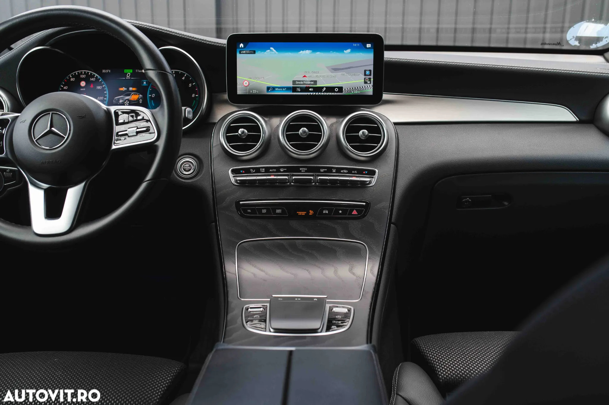Mercedes-Benz GLC 300 de 4MATIC - 36