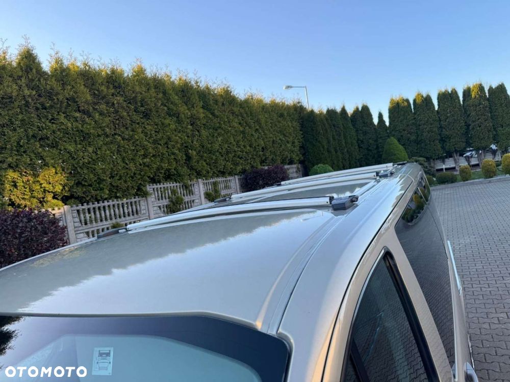 Ford Tourneo Custom - 39
