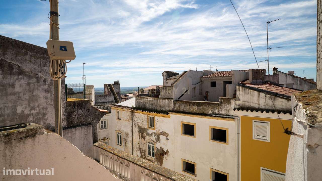 Prédio no centro de Elvas - Grande imagem: 4/35
