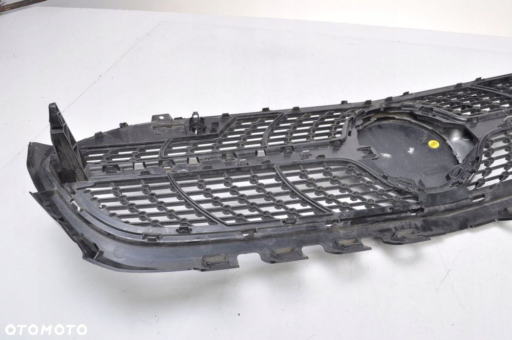 MERCEDES W177 ATRAPA GRILL A1778880200 A0008880400 - 9
