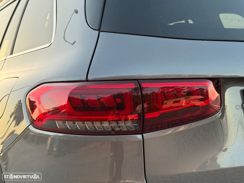 Mercedes-Benz GLB 200 Progressive - 17